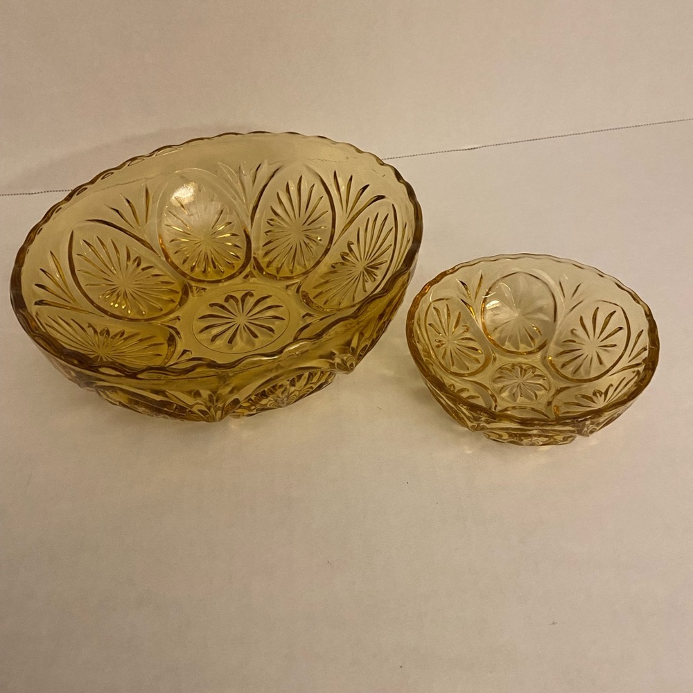 Vintage Anchor Hocking Chip~n~Dip Bowl